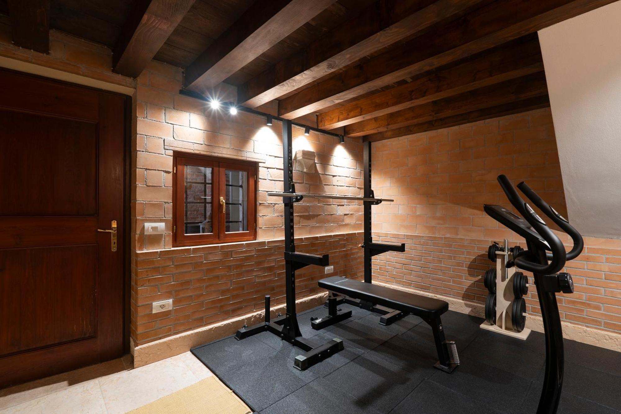 Fortuny3967 Suites & Wine Венеция Экстерьер фото